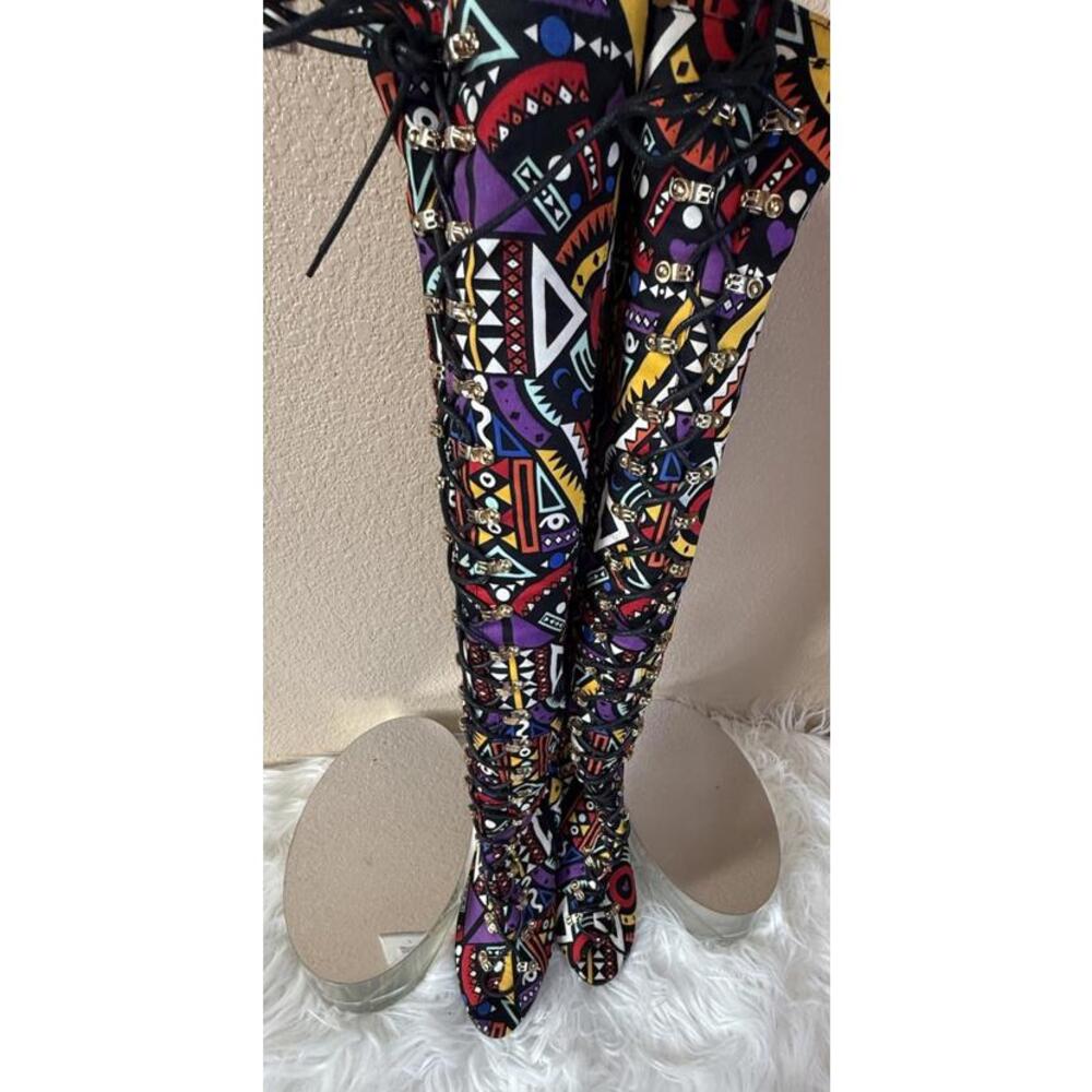Red Kiss Women’s Thigh High Sz 7 Stiletto Boots Peep Toe Abstract Art To Wear - Picture 2 of 9